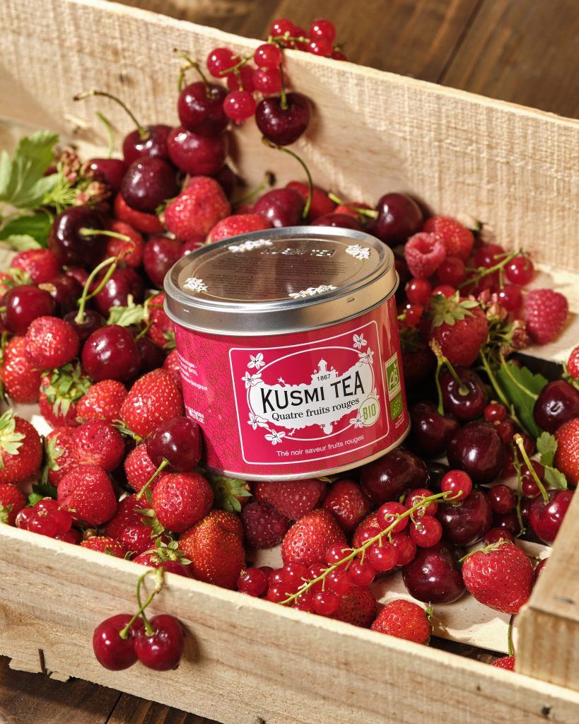 Four Red Fruits Bio